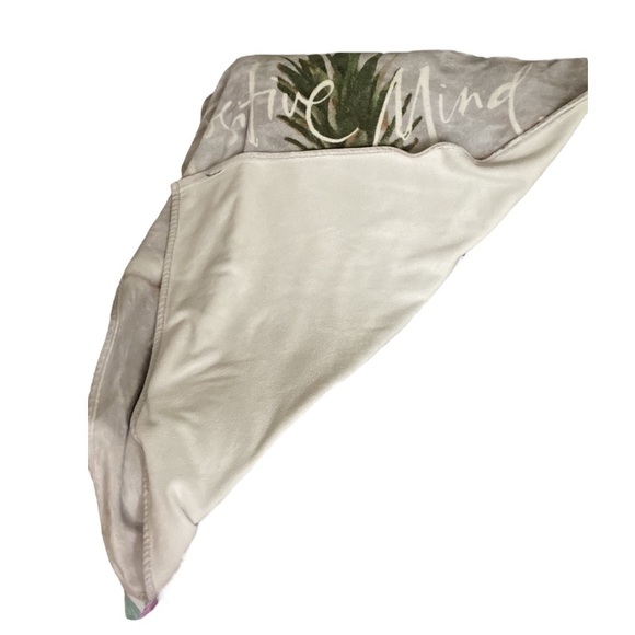 Natural Life Blanket Throw - Picture 6 of 13